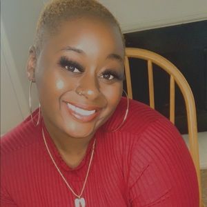 Meet your Posher, Rashae